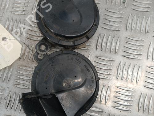 Horn MERCEDES-BENZ E-CLASS T-Model (S124) E 250 TD (124.186) | BP30597225E13