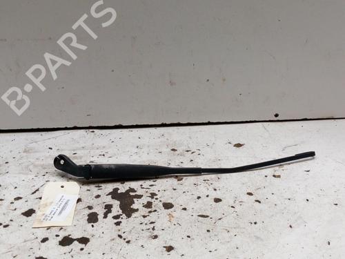 Used Front windshield wiper arm FORD KA (RU8) 1.2 (69 hp) 28778607