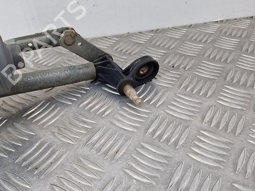 Front wiper motor LANCIA YPSILON (843_) 1.2 (843.AXA1A) | BP28779950M29