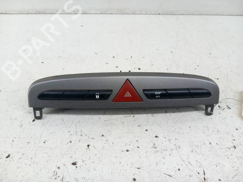 Used Warning switch PEUGEOT 308 SW I (4E_, 4H_) 1.6 HDi (92 hp) 28739784