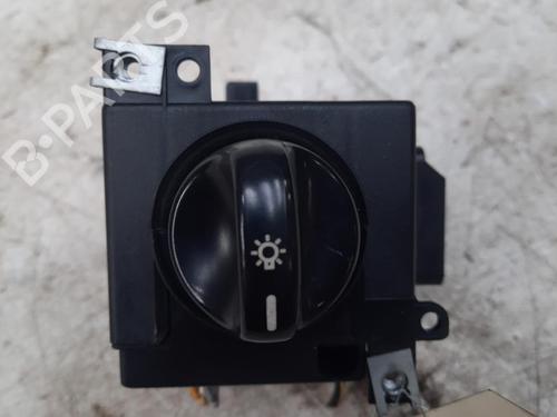 Used Headlight switch MERCEDES-BENZ A-CLASS (W168) A 170 CDI (168.009, 168.109) (95 hp) 28763622