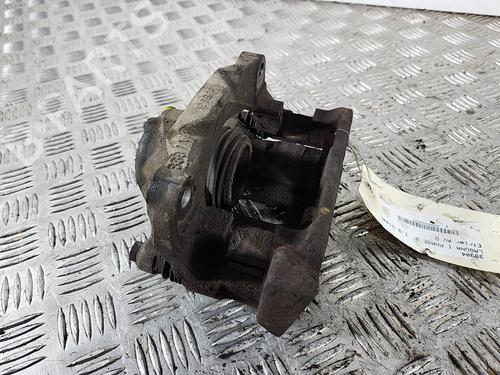 Używane Zacisk hamulca przedniego prawego RENAULT LAGUNA I (B56_, 556_) 1.9 dCi (B56W) (107 hp) 28782354