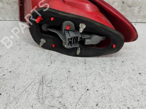 left-taillight-alfa-romeo-147-937_-2000-2001-2002-2003-2004-2005-2006-2007-2008-2009-2010-28781263 main image