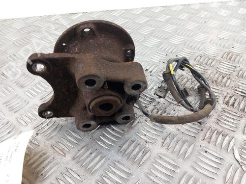 Used Right rear steering knuckle Right rear steering knuckle CITROËN DS5 2.0 BlueHDi 180 (180 hp) 28742464 28742464