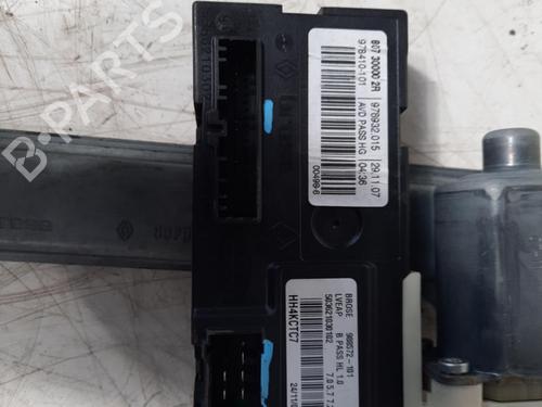 Rudehejsemekanisme Højre foran RENAULT LAGUNA III (BT0/1) 2.0 dCi (BT01, BT08, BT09, BT0E, BT0K, BT12, BT1C, BT1D,... (150 hp) 28760815