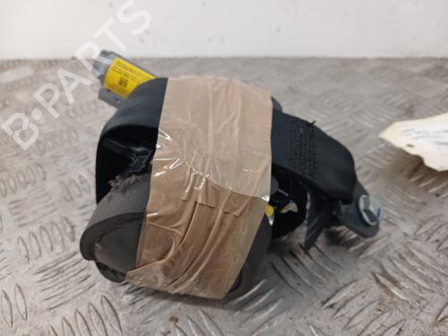 front-left-seatbelt-citroen-c4-cactus-2014-32854369 main image