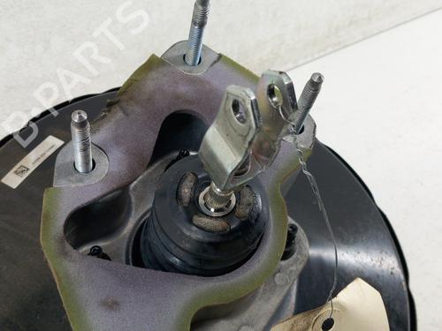 Used Servo brake RENAULT KOLEOS I (HY_) 2.0 dCi 4x4 (HY0K) (150 hp) 28773166
