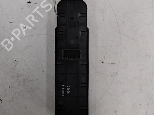 Used Left front window switch RENAULT MEGANE III Hatchback (BZ0/1_, B3_) 1.5 dCi (BZ09, BZ0D, BZ1W, BZ29, BZ14) (110 hp) 28785087