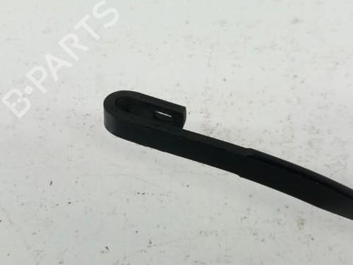 Used Front windshield wiper arm HYUNDAI GETZ (TB) 1.6 (106 hp) 28784323