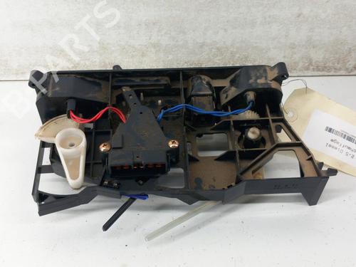 Climate control MITSUBISHI L200 (K7_T, K6_T, K5_T) 2.5 TD 4WD (K74T) | BP28788265I5