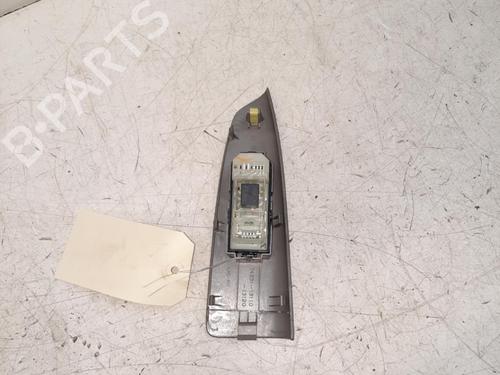 Used Right front window switch TOYOTA COROLLA Verso (_E12_) 2.0 D-4D (CDE120_, CDE120R) (90 hp) 28771491