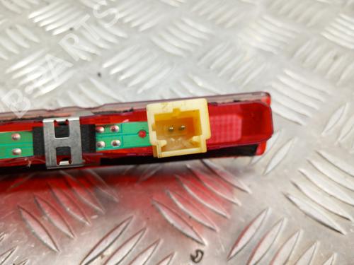 third-brake-light-renault-scenic-ii-jm01_-2003-2004-2005-2006-2007-2008-2009-2010-28742220 main image