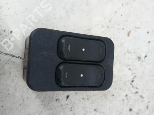 Used Left front window switch OPEL MERIVA A MPV (X03) 1.4 16V Twinport LPG (E75) (90 hp) 28781299