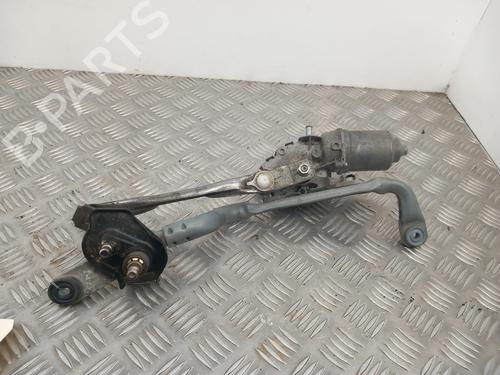 Used Front wiper motor TOYOTA YARIS (_P13_) 1.5 Hybrid (NHP130_, NHP130) (101 hp) 28736726
