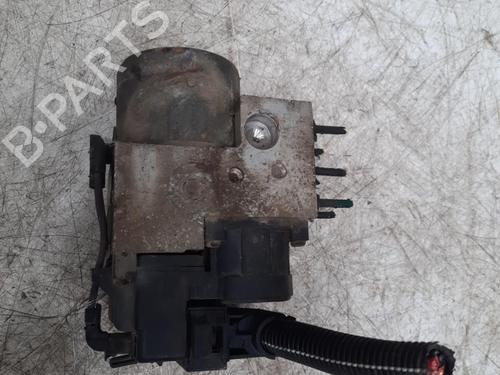 Used ABS pump RENAULT ESPACE III (JE0_) 2.2 12V TD (JE0E, JE0H, JE0P) (113 hp) 28752790