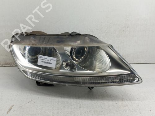 Used Right headlight Right headlight VW PHAETON (3D1, 3D2, 3D3, 3D4, 3D6, 3D7, 3D8, 3D9) 4.2 V8 4motion (335 hp) 28761768 28761768