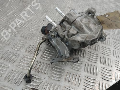 Used Injection pump PEUGEOT 308 SW III (FC_, FJ_, FR_, F4_, FN_) BlueHDi 130 (FCYHZL, FCYHZT) (131 hp) 31126544
