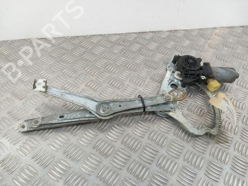 Rudehejsemekanisme Højre foran MERCEDES-BENZ C-CLASS (W202) C 180 (202.018) (122 hp) 29126583