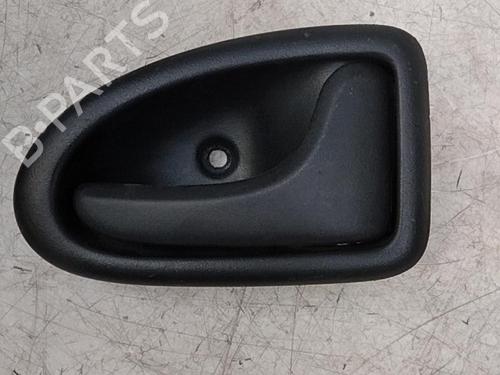 Højre bagtil invendig håndtag RENAULT CLIO II (BB_, CB_) 1.5 dCi (B/CB07) (65 hp) 28774468