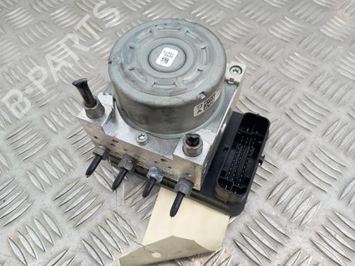Used ABS pump ABS pump PEUGEOT 208 I (CA_, CC_) 1.2 THP 110 (110 hp) 28736138 28736138