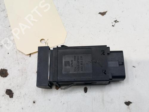 Used Warning switch SEAT IBIZA II (6K1) 1.4 16V (75 hp) 28756014
