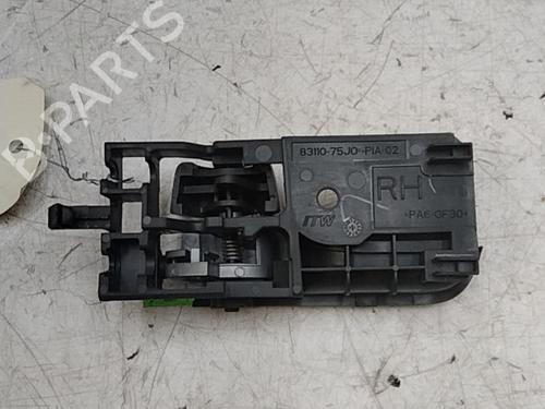 Used Front right interior door handle SUZUKI ALTO VII (GF, HA25_, HA35_) 1.0 (AMF310, GFC31S) (68 hp) 28759792