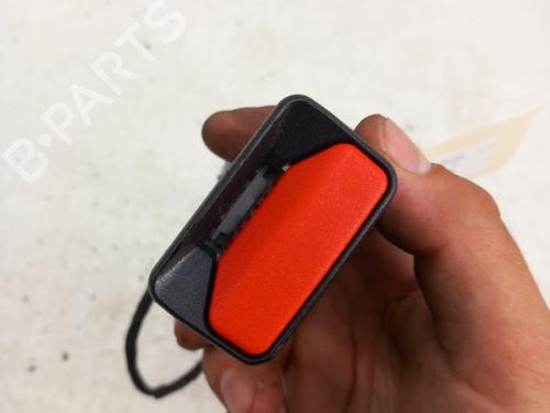 Used Seat buckle Seat buckle RENAULT MEGANE IV Grandtour (K9A/M/N_) 1.5 Blue dCi 115 (K9A6) (116 hp) 28734352 28734352