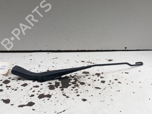 Used Front windshield wiper arm FORD MONDEO III Saloon (B4Y) 1.8 16V (110 hp) 28762563