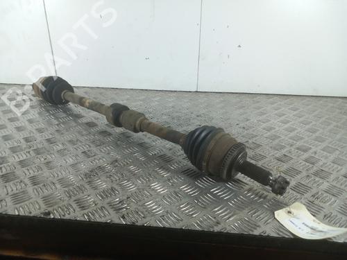 Used Right front driveshaft HYUNDAI i30 (FD) 1.6 CRDi (90 hp) 28734002
