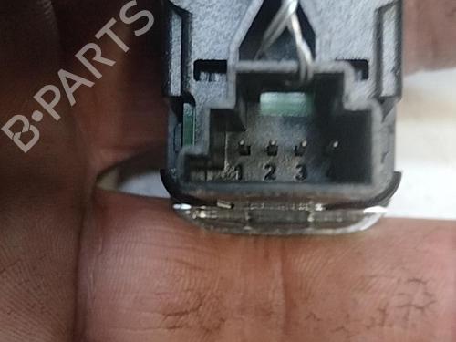 Used Right front window switch Right front window switch MERCEDES-BENZ C-CLASS (W204) C 220 CDI (204.002) (170 hp) 28759320 28759320