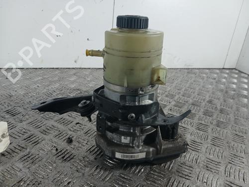 Used Steering pump Steering pump RENAULT TRAFIC III Van (FG_) 1.6 dCi 115 (FGMD) (116 hp) 31712604 31712604