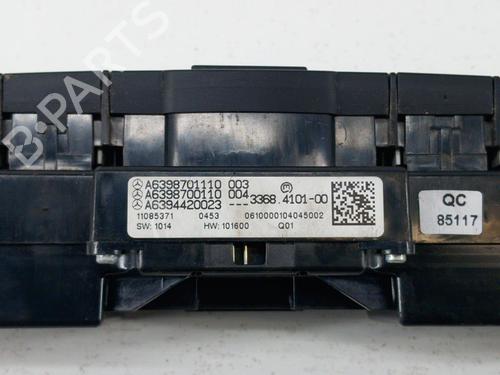 Used Warning switch MERCEDES-BENZ VITO Bus (W639) 116 CDI (639.701, 639.703, 639.705) (163 hp) 28788692