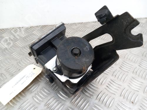 ABS pump LANCIA YPSILON (843_) 1.2 (843.AXA1A) | BP28779978M43