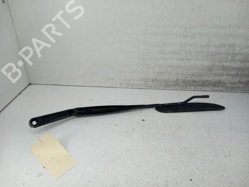 Front windshield wiper arm HYUNDAI SANTA FÉ I (SM) 2.0 CRDi 4x4 | BP28783477C143