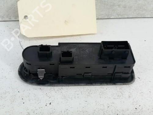 Used Left front window switch Left front window switch 28768936 28768936