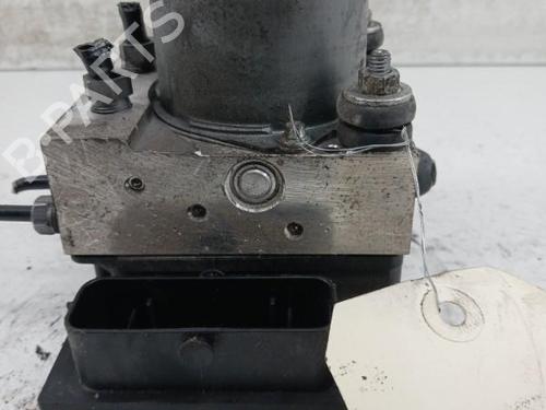 Pompe ABS CITROËN C5 III Break (RW_) 2.0 HDi (136 hp) 28768946