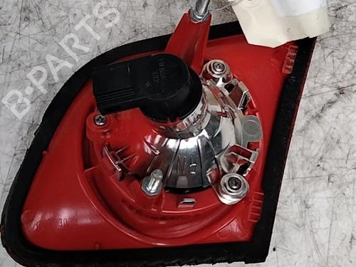 Achterlicht kofferdeksel achterklep links VW PASSAT B6 (3C2) 1.9 TDI (105 hp) 28760098