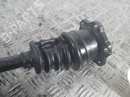 Used Left front driveshaft Left front driveshaft VW POLO IV (9N_, 9A_) 1.4 TDI (70 hp) 32493084 32493084