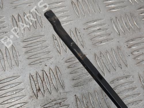 front-windshield-wiper-arm-renault-laguna-iii-bt01-2007-2008-2009-2010-2011-2012-2013-2014-2015-31377003 main image