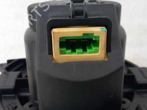 Heater blower motor DACIA SANDERO II TCe 90 (B8M1, B8MA, B8AC) | BP28772887M62