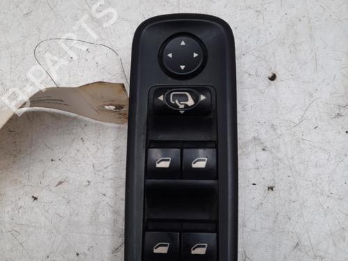 Used Left front window switch Left front window switch LANCIA PHEDRA (179_) 2.0 JTD (179.AXE1A) (107 hp) 28759946 28759946