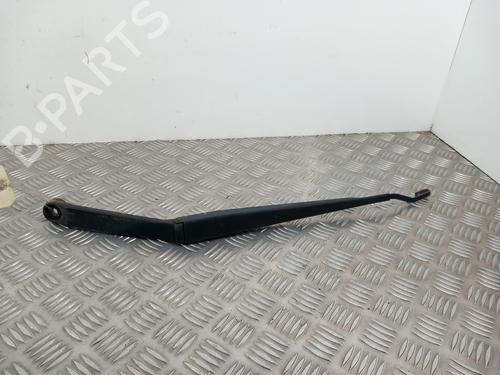 Used Front windshield wiper arm NISSAN X-TRAIL I (T30) 2.2 dCi 4x4 (136 hp) 29200389