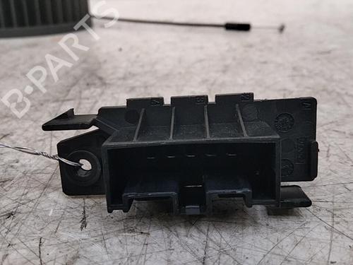 Used Heater resistor PEUGEOT PARTNER Box Body/MPV 1.6 HDi (75 hp) 28789396