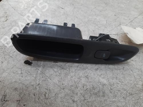 Used Right rear window switch VOLVO S60 I (384) D5 (163 hp) 28752185