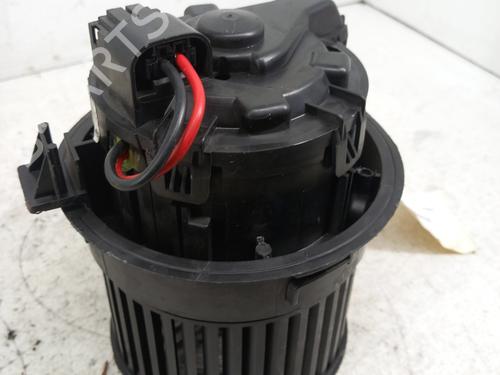 Moteur de chauffage PEUGEOT 208 I (CA_, CC_) 1.4 HDi (68 hp) 28733710