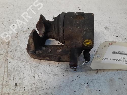 Used Right front brake caliper Right front brake caliper MERCEDES-BENZ C-CLASS (W202) C 220 D (202.121) (95 hp) 28770810 28770810
