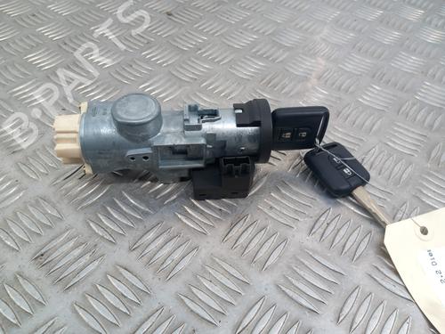 Used Ignition barrel NISSAN X-TRAIL I (T30) 2.2 dCi 4x4 (136 hp) 29202198