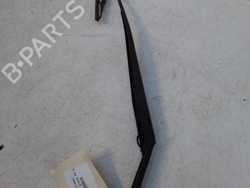 Used Front windshield wiper arm KIA CARENS III MPV (UN) 2.0 CRDi 140 (140 hp) 28789249
