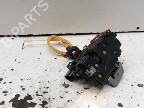 electronic-module-audi-a2-8z0-2000-2001-2002-2003-2004-2005-28778520 main image