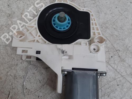 Used Left front window motor Left front window motor AUDI A1 Sportback (8XA, 8XF) 1.6 TDI (90 hp) 28789995 28789995
